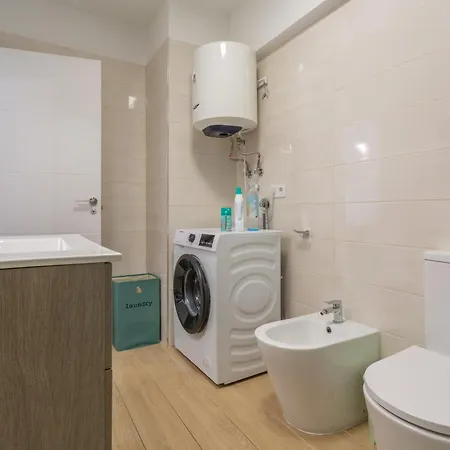 Playa De Americas - Oceanfront *